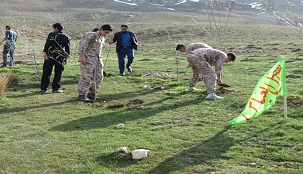 اعزام بسیجیان چهارمحال و بختیاری جهت توسعه فضای سبز دهلاویه اعزام بسیجیان چهارمحال و بختیاری جهت توسعه فضای سبز دهلاویه