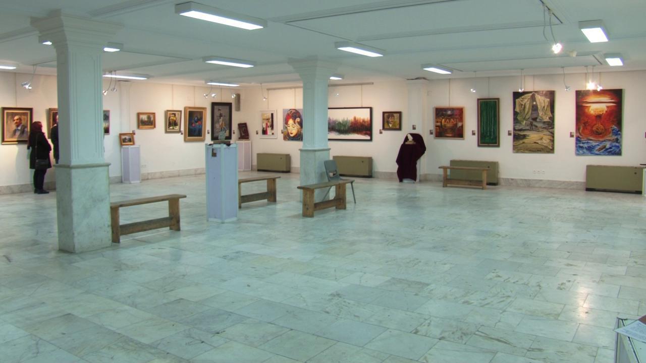 گشایش نمایشگاه 