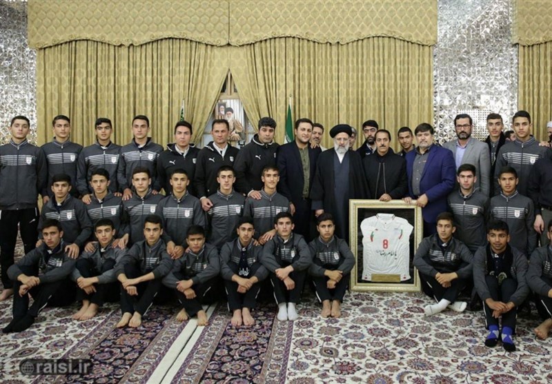 دیدار ملی پوشان فوتبال ایران با تولیت آستان قدس رضوی