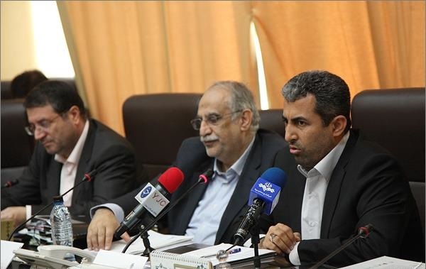 اقدامات دولت در ساماندهی بازار ارز مورد تأیید است