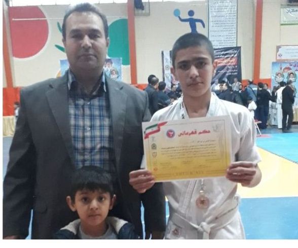 نایب قهرمانی ورزشکار فریمانی در مسابقات قهرمانی کاراته 