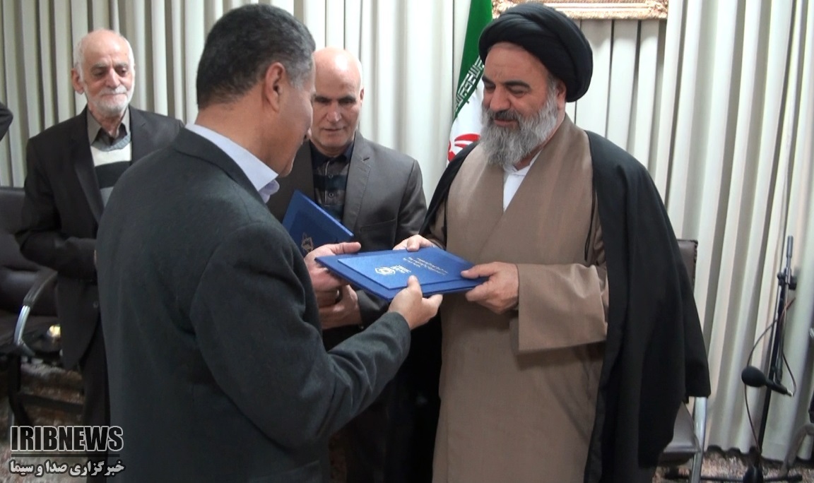 تمامی خانواده‌های دارای ۲ معلول خانه دار می شوند