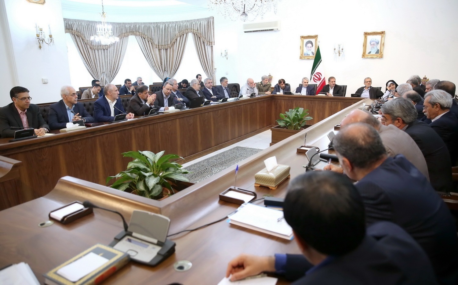 آغاز جلسه ستاد اقتصاد مقاومتی