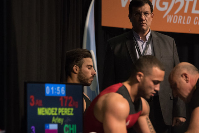 وزنه برداری و حواشی پایان ناپذیر