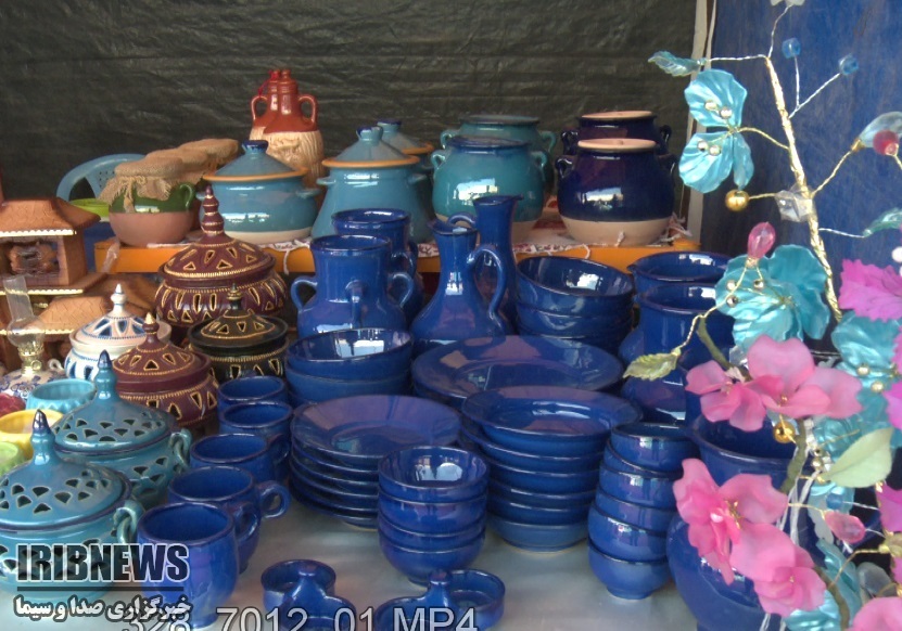 گشایش نمایشگاه صنایع دستی و سوغات سراسر کشور