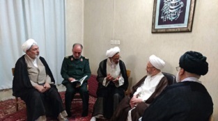 مراجع معظم تقلید: همه مشکلات در سایه تقوا حل می شود