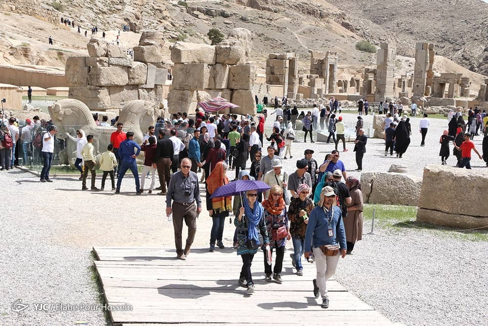 قطار گردشگری با تحریم نمی ایستد