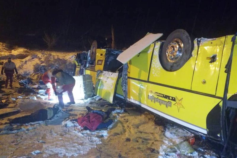 تخطی از سرعت و ناتوانی راننده در کنترل وسیله نقلیه