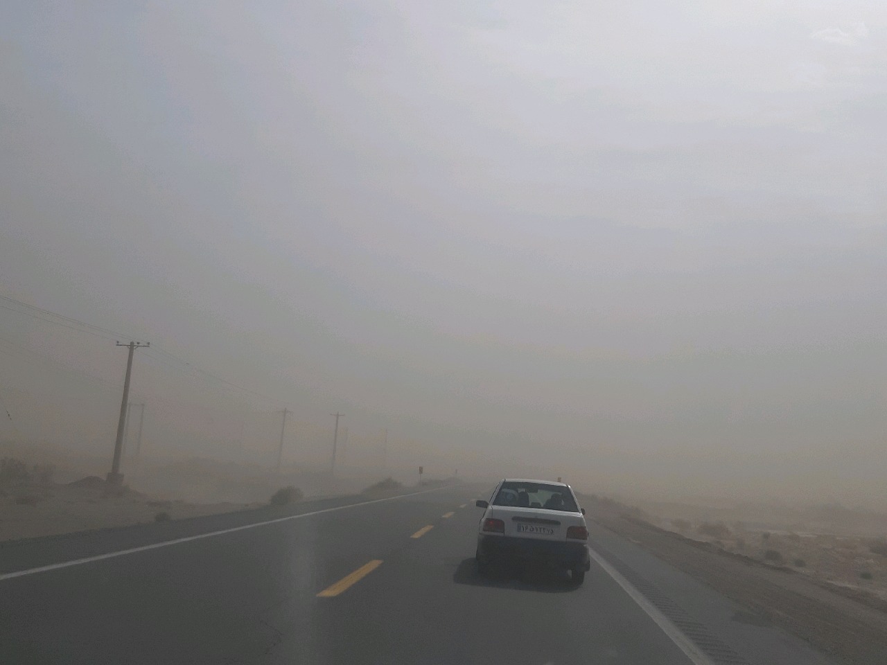 ریگان وفهرج همچنان توفانی ریگان وفهرج همچنان توفانی