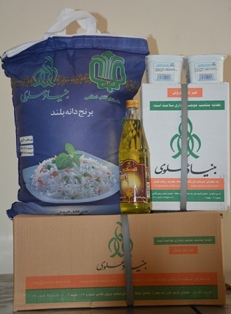 توزیع سبد غذایی مادران باردار در لامرد