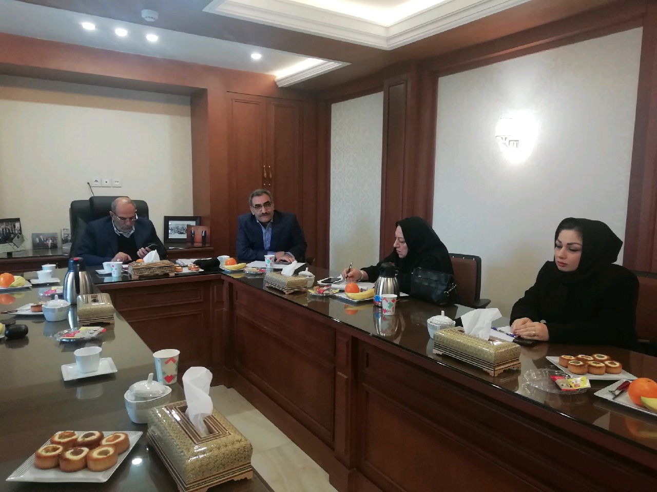 نبود گزارش از احتکار مواد ضدعفونی کننده و ماسک توسط داروخانه ها