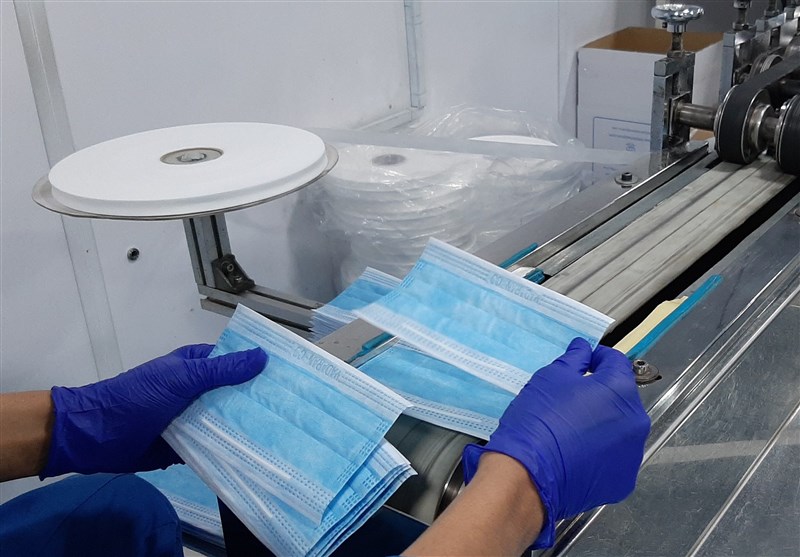 تولید روزانه 18 هزار ماسک با همت جهادگران بسیجی