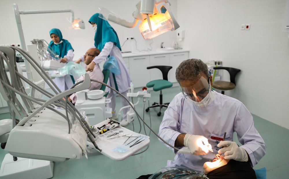 خدمات دندانپزشکی به بیماران خاص خدمات دندانپزشکی به بیماران خاص
