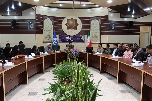 برگزاری نهمین دوره ضیافت اندیشه استادان دانشگاه کاشان برگزاری نهمین دوره ضیافت اندیشه استادان دانشگاه کاشان