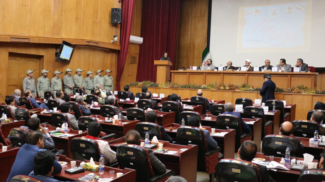 نماینده ولی فقیه در استان کرمان:مدیران باید در پی گشایش کار مردم باشند