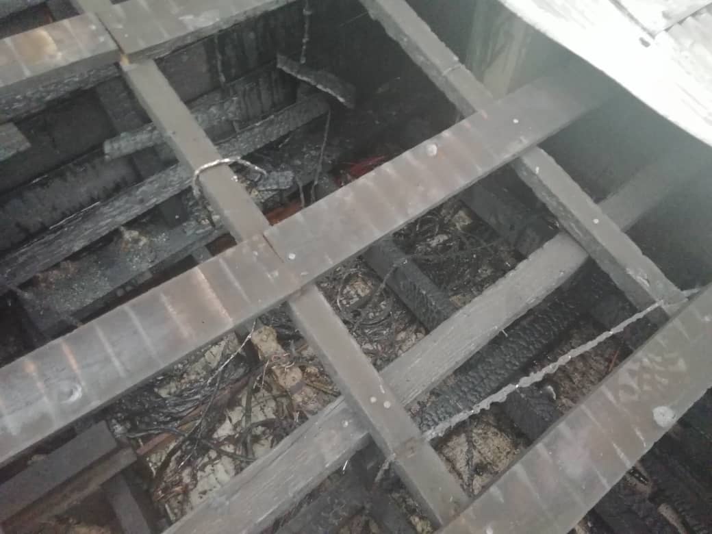 آتش گرفتن یک آشپزخانه در رشت آتش گرفتن یک آشپزخانه در رشت