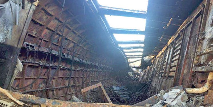 مهار آتش سوزی ایستگاه رودشور