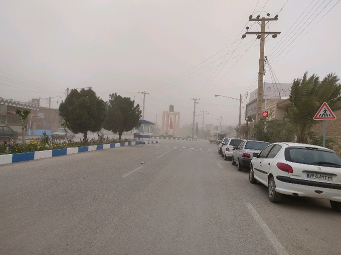 وزش باد شدید و رگبار رعد برق