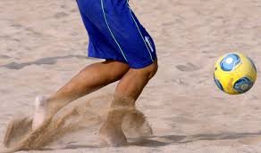 کادر فنی فوتبالیست‌های ساحلی را رصد می‌کند