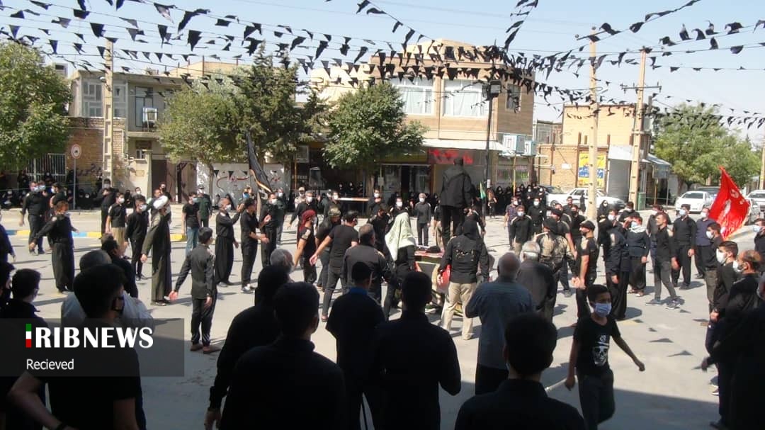 کرمانشاه سراسر غرق در عزای حسینی