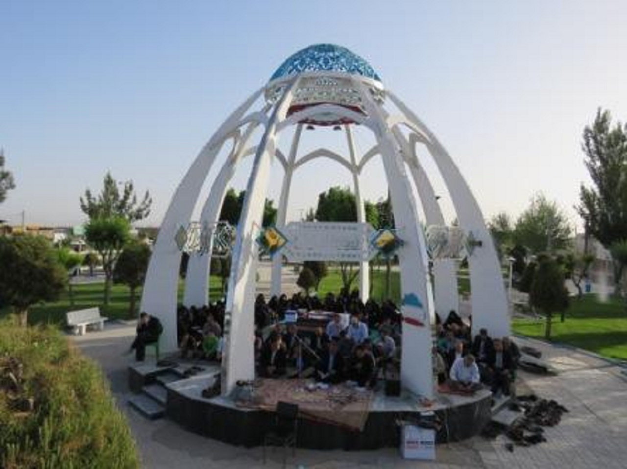 بهره برداری از گنجینه دفاع مقدس زرندیه تا پایان سال بهره برداری از گنجینه دفاع مقدس زرندیه تا پایان سال