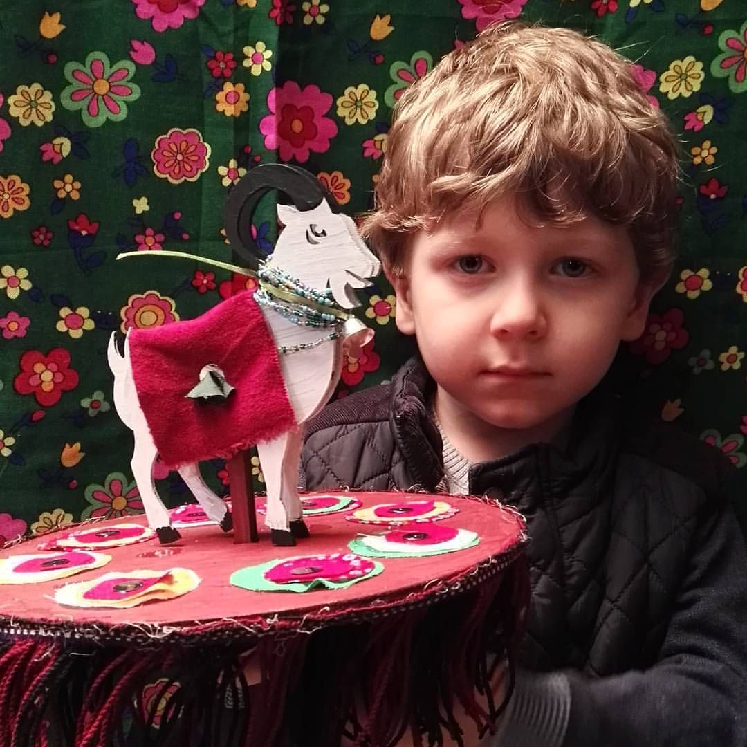 آغاز مراسم ملی نوروزگاه با هنر نمایی تكمچی ها در خوی