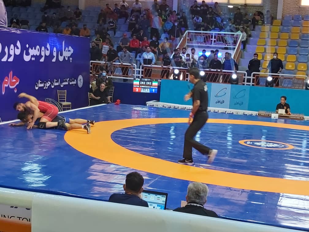 معرفی کشتی گیران پنج وزن نخست جام تختی معرفی کشتی گیران پنج وزن نخست جام تختی