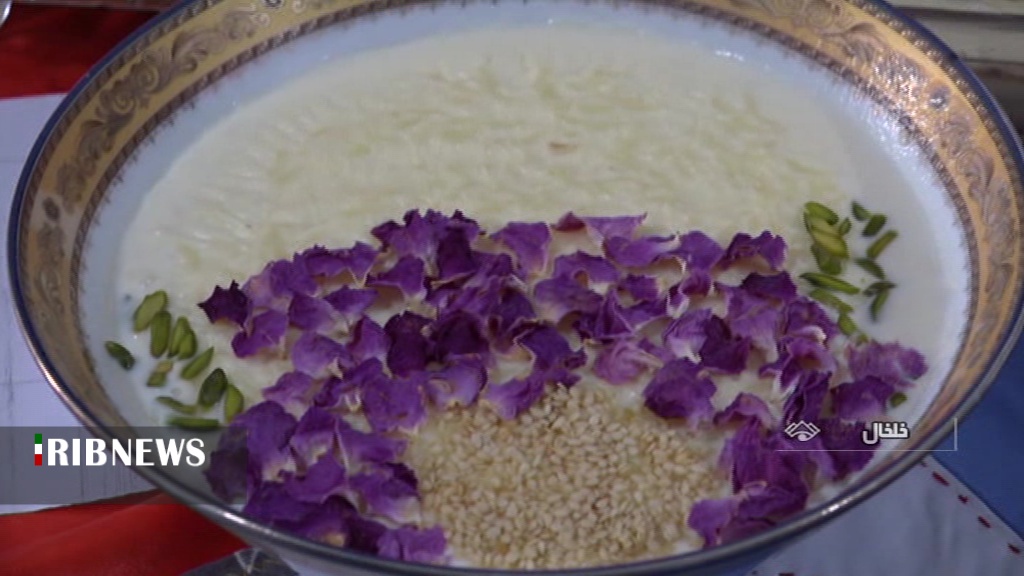 جشنواره غذاهای سنتی و روستایی در خلخال برگزار شد جشنواره غذاهای سنتی و روستایی در خلخال برگزار شد