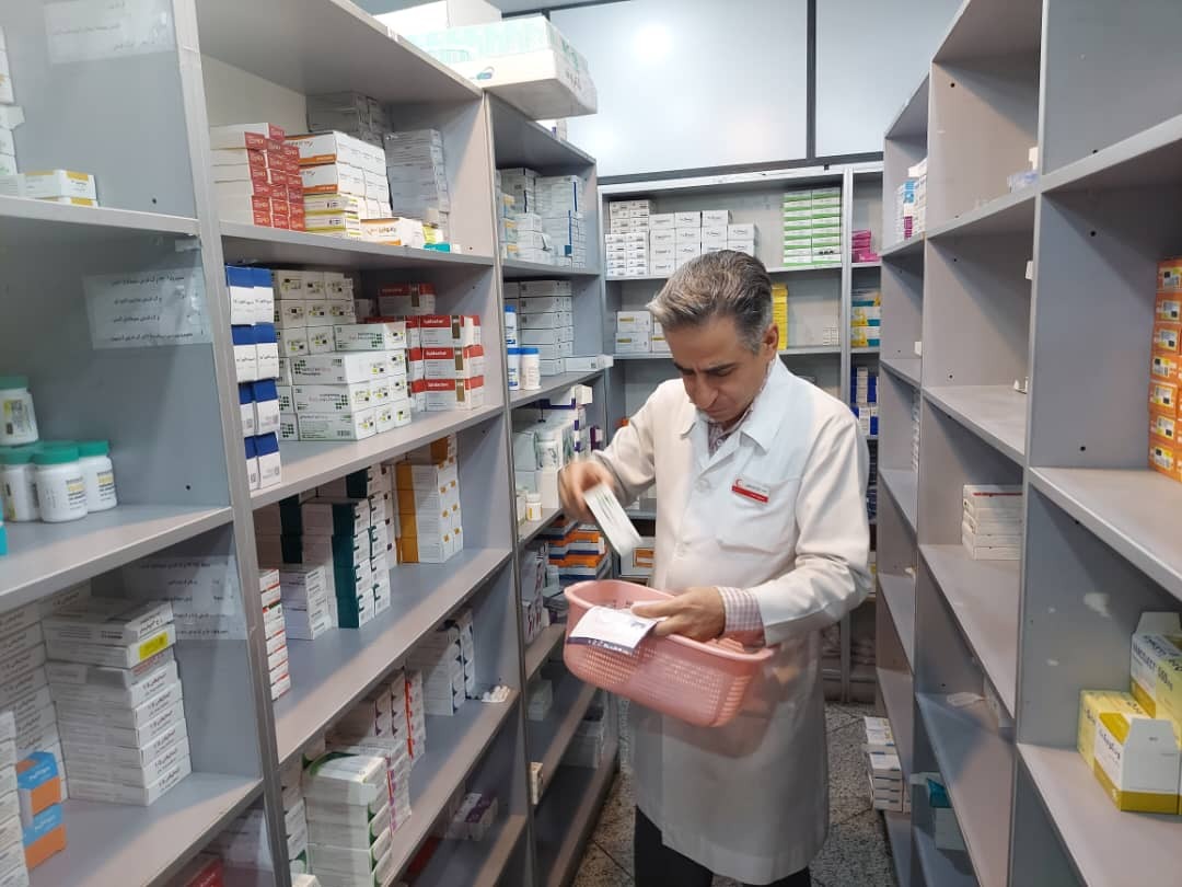 داروخانه مرکزی هلال احمر در روزهای تاسوعا و عاشورای حسینی باز است داروخانه مرکزی هلال احمر در روزهای تاسوعا و عاشورای حسینی باز است