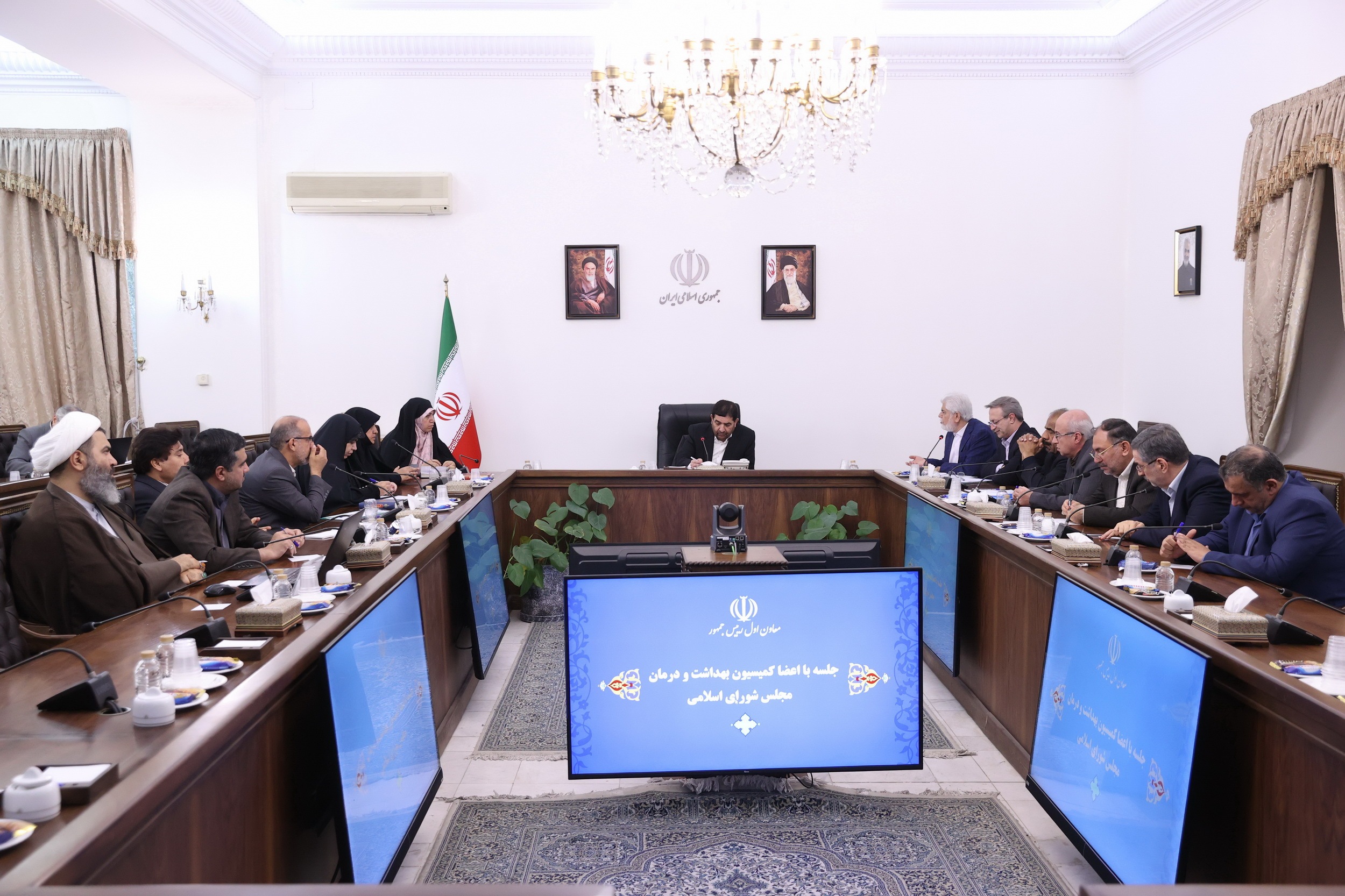 افزایش ۳۰ درصد تخصیص ارز به دارو افزایش ۳۰ درصد تخصیص ارز به دارو