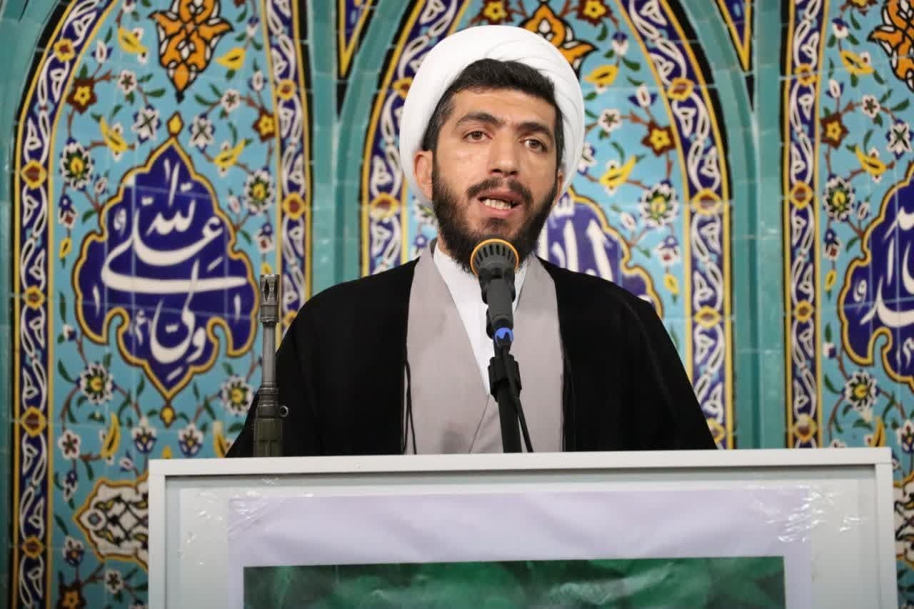 انقلاب اسلامی آغازی بر پایان انحطاط و ضعف روز افزون ایران بود