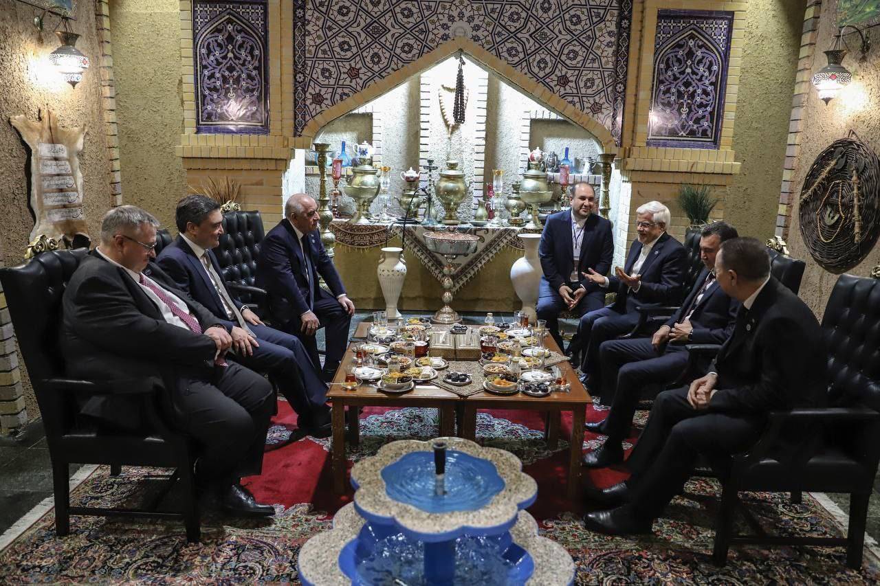 تاکید شرکت کنندگان همایش اقتصادی دریای خزر بر ضرورت ارتقای سطح مبادلات تجاری تاکید شرکت کنندگان همایش اقتصادی دریای خزر بر ضرورت ارتقای سطح مبادلات تجاری