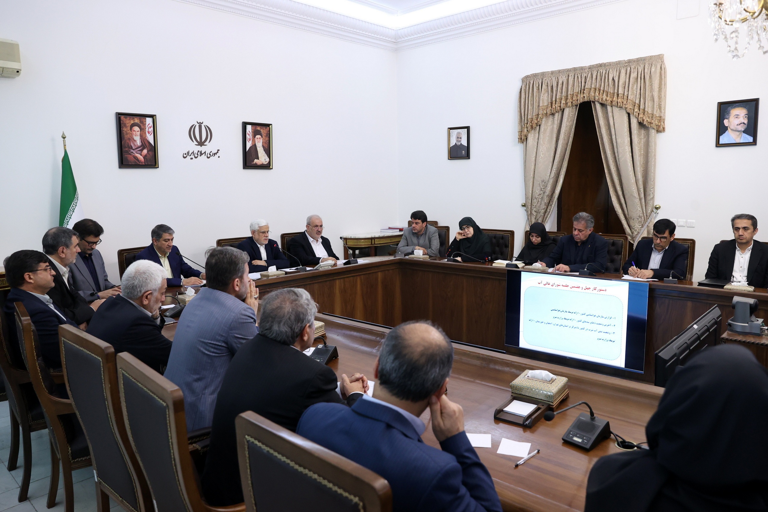 حل ناترازی آب اولویت اصلی در شش ماه آینده است حل ناترازی آب اولویت اصلی در شش ماه آینده است