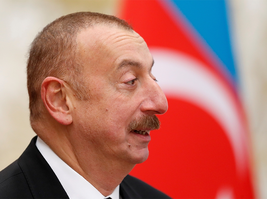 قول علی اف برای استقلال مستعمرههای فرانسه قول علی اف برای استقلال مستعمرههای فرانسه