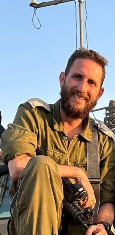 وداع جانسوز فلسطینیها با کودکان شهیدشان وداع جانسوز فلسطینیها با کودکان شهیدشان