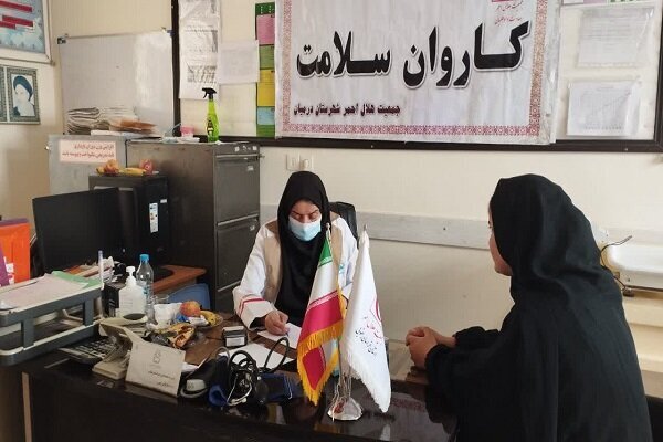 خدمات دهی کاروان سلامت هلال احمر زنجان به مناطق محروم خدمات دهی کاروان سلامت هلال احمر زنجان به مناطق محروم