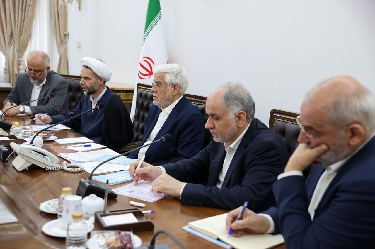 تاکید معاون اول رئیس جمهور بر اجرای کامل قانون الزام به ثبت رسمی اموال غیرمنقول تاکید معاون اول رئیس جمهور بر اجرای کامل قانون الزام به ثبت رسمی اموال غیرمنقول