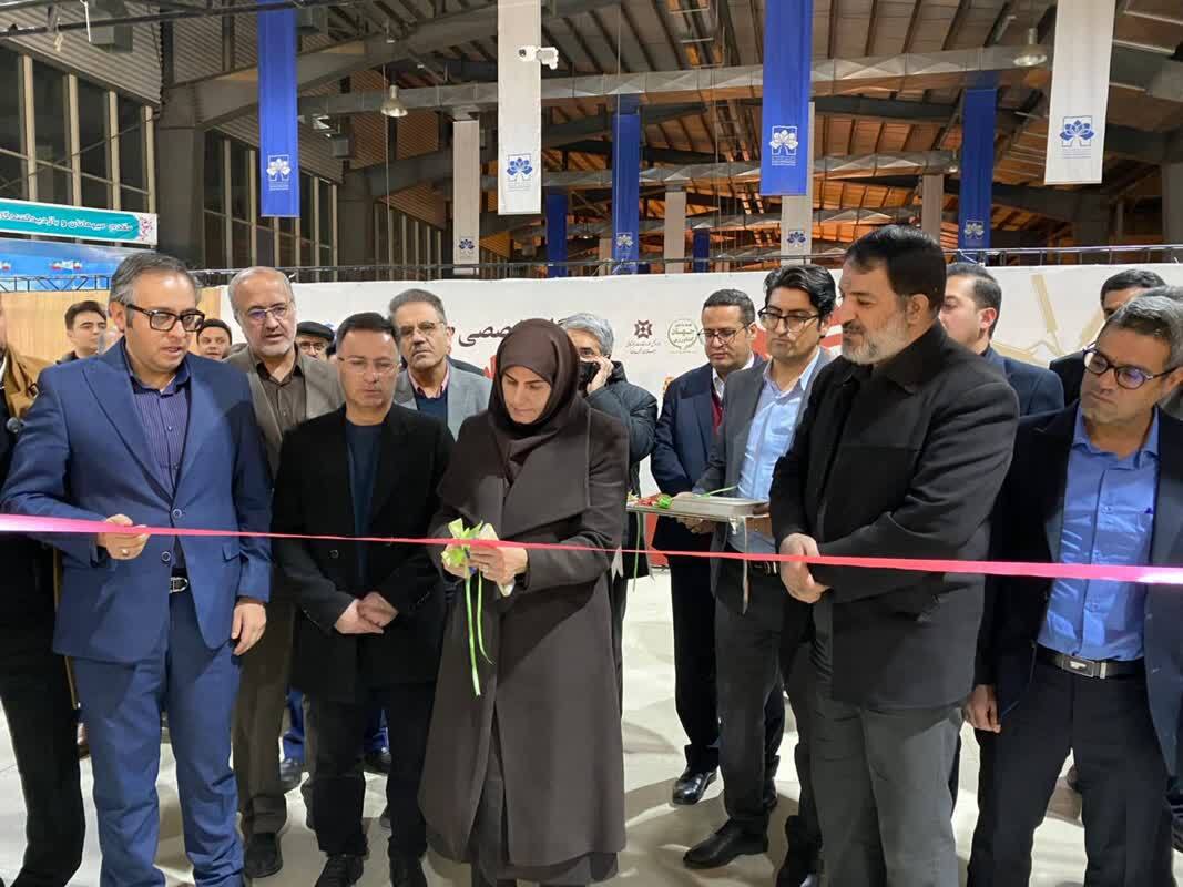 آغاز به کار نمایشگاه تخصصی آرد و نان و صنایع وابسته استان زنجان آغاز به کار نمایشگاه تخصصی آرد و نان و صنایع وابسته استان زنجان