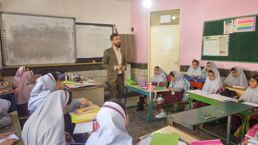 برگزاری سومین کارگاه آموزشی محیط زیست در مدارس فیروزکوه