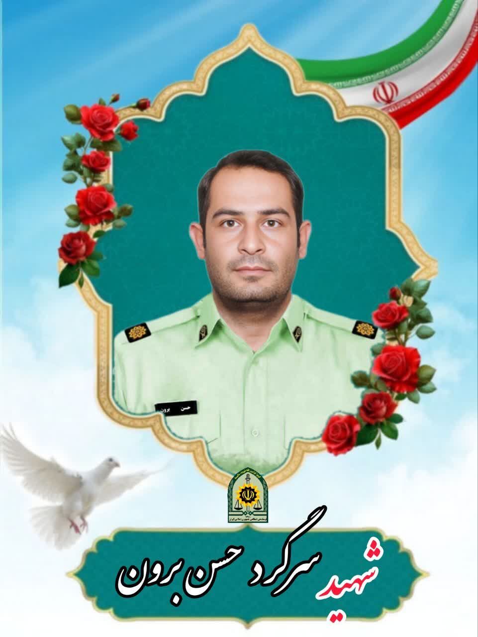 تشییع و خاکسپاری سرگرد شهید حسن برون در قلعه تل باغملک تشییع و خاکسپاری سرگرد شهید حسن برون در قلعه تل باغملک