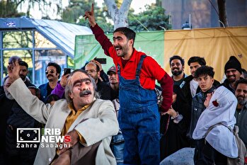 ششمین روز اجراهای خیابانی جشنواره تئاتر فجر