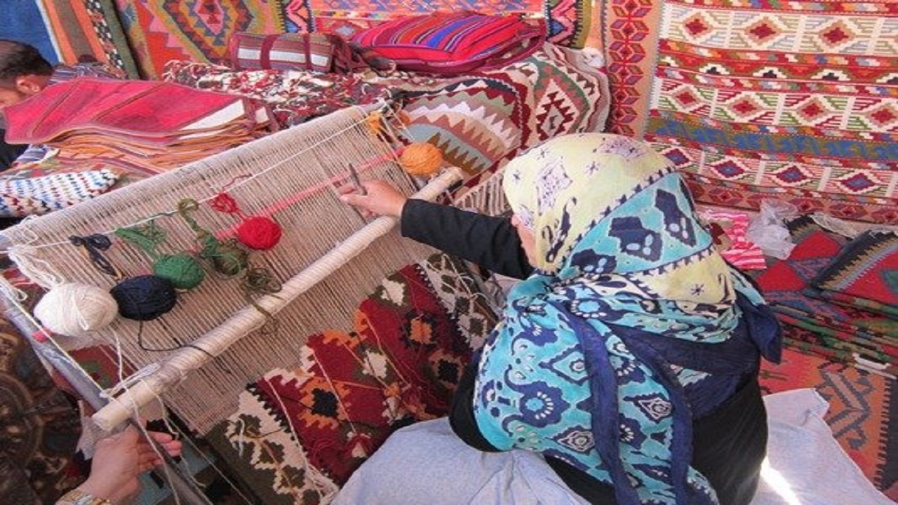 بافت ۵ هزار و ۴۰۰ متر مربع صنایع دستی داری در خراسان جنوبی