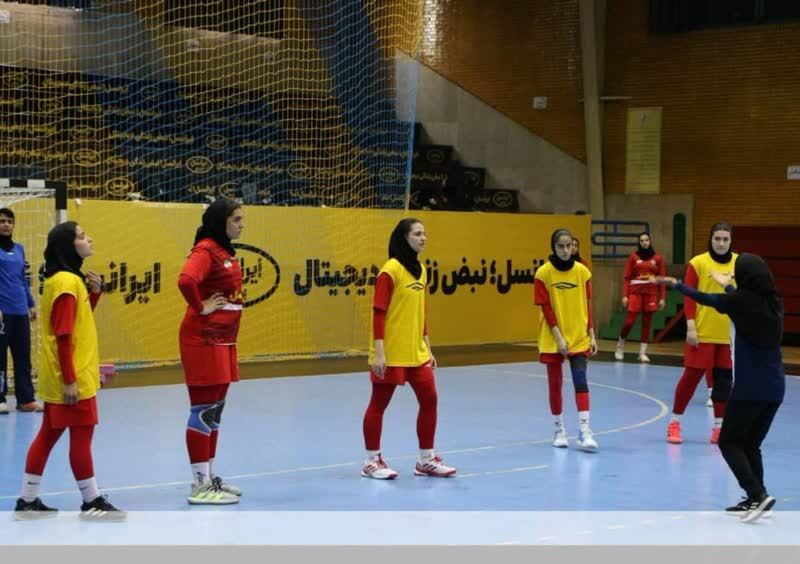 هندبالیست همدانی در اردوی آمادگی تیم ملی نوجوانان