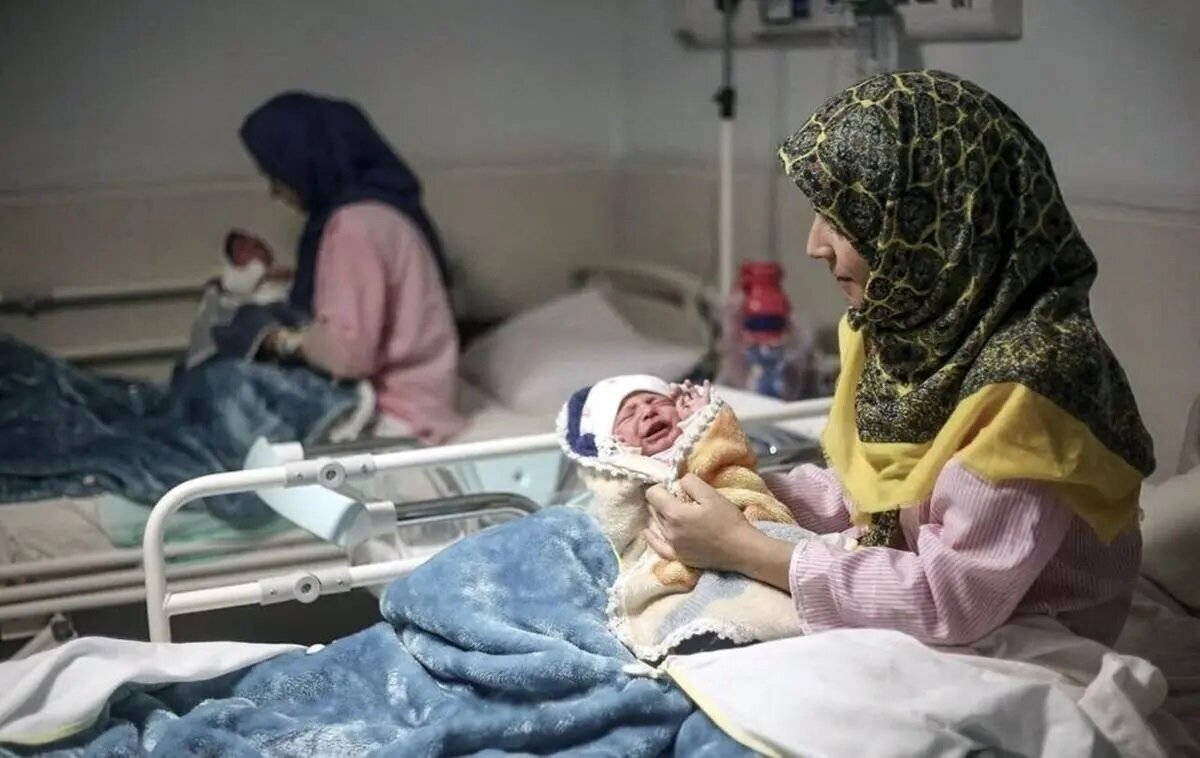 پایش سلامت مادران باردار در ۹۰ مرکز جامع سلامت استان یزد