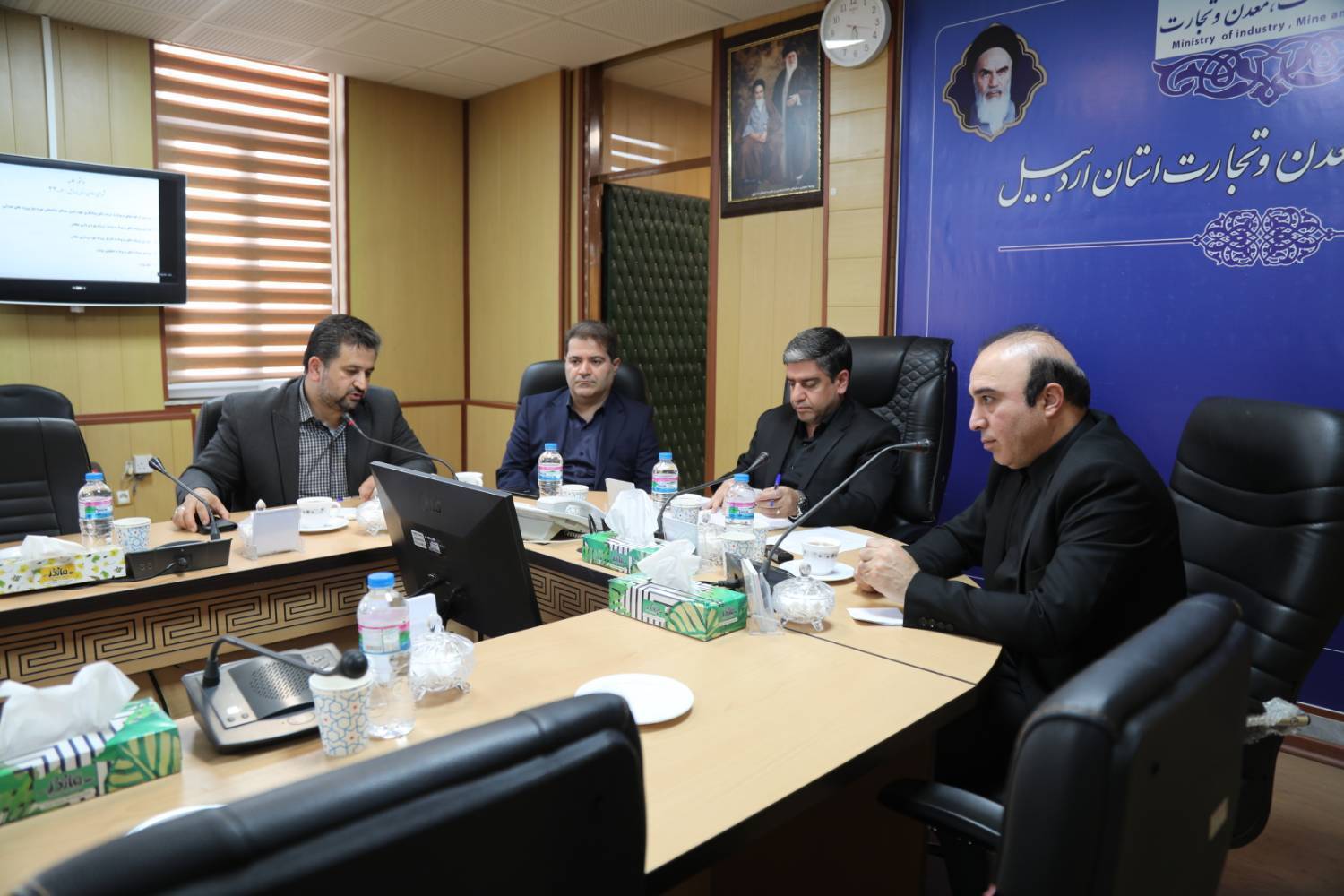 پیام آذری