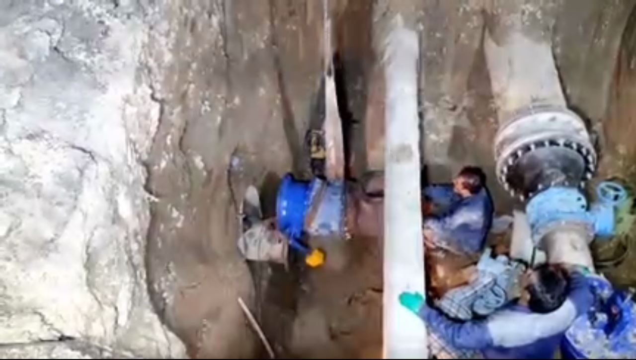 عملیات سه‌راه‌گیری خطوط انتقال آب در اراک