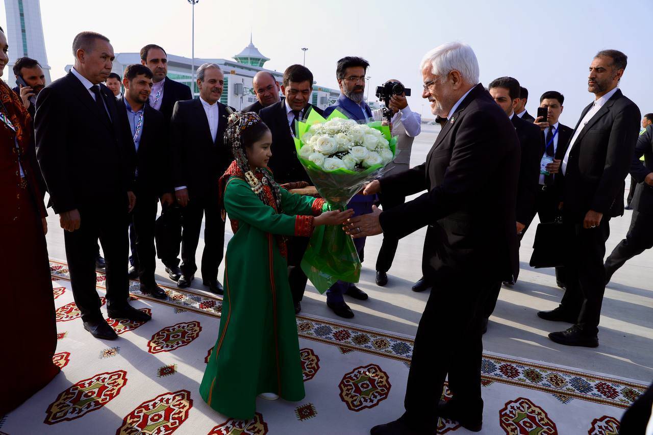معاون اول رئیس‌جمهور وارد ترکمنستان شد