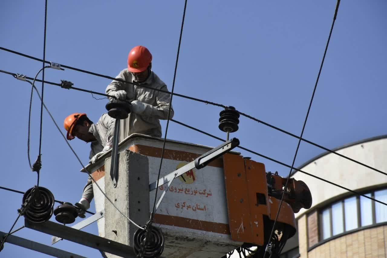 احداث ۶ نیروگاه خورشیدی با مجموع ظرفیت ۱۸ مگاوات