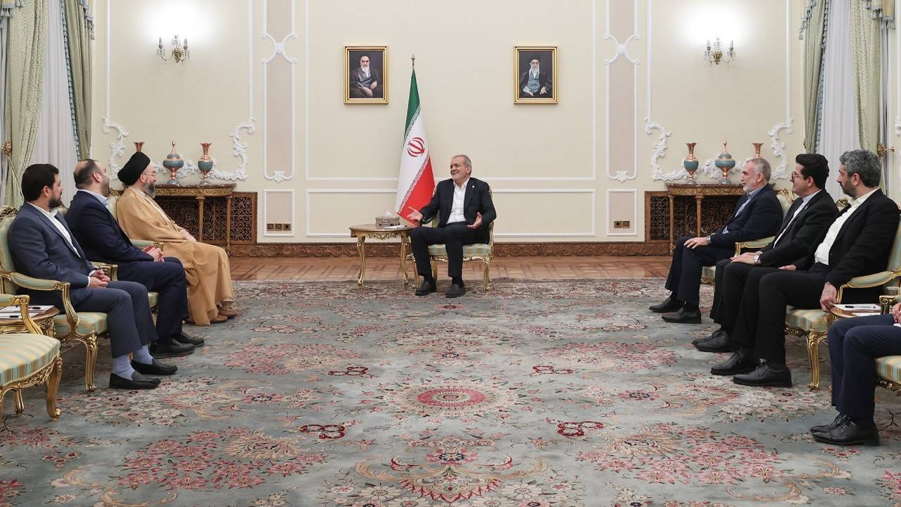 ایران و عراق دو ملت برادر با ریشههای مشترکند ایران و عراق دو ملت برادر با ریشههای مشترکند