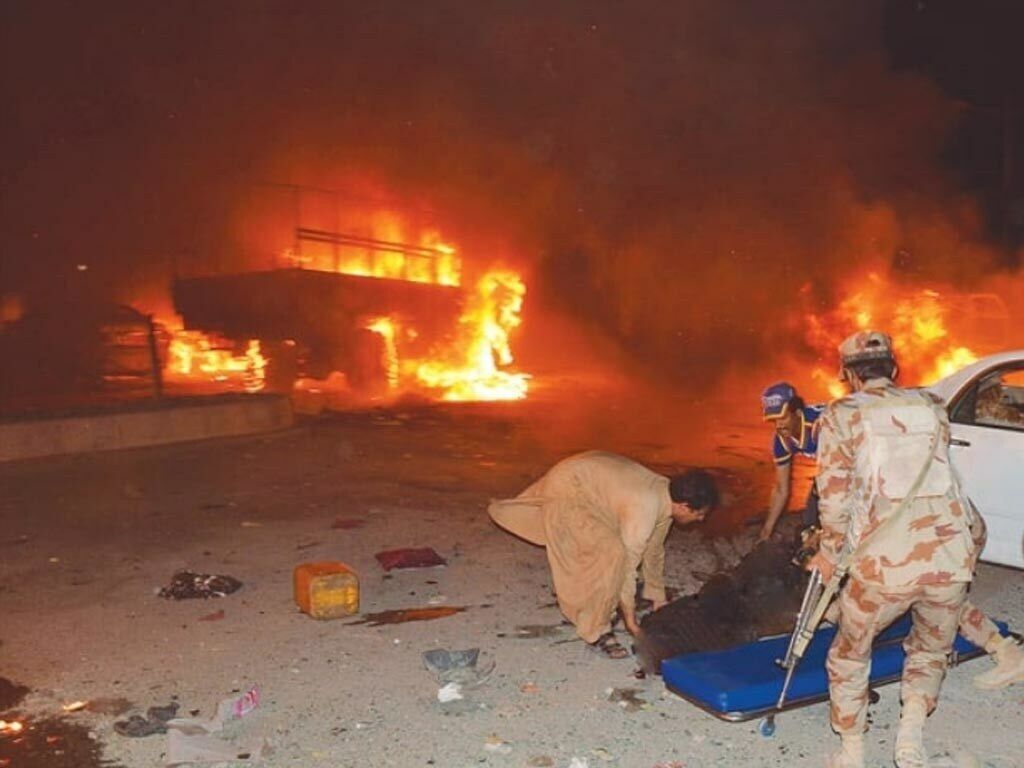 کشته شدن ۵ نظامی پاکستان بر اثر انفجار بمب کشته شدن ۵ نظامی پاکستان بر اثر انفجار بمب